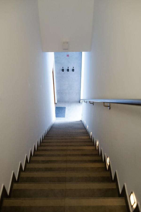 Neo Unique & Bright Apartments, Free Parking, 15Min Old Town & Kazimierz - By Homelike คราคูฟ ภายนอก รูปภาพ
