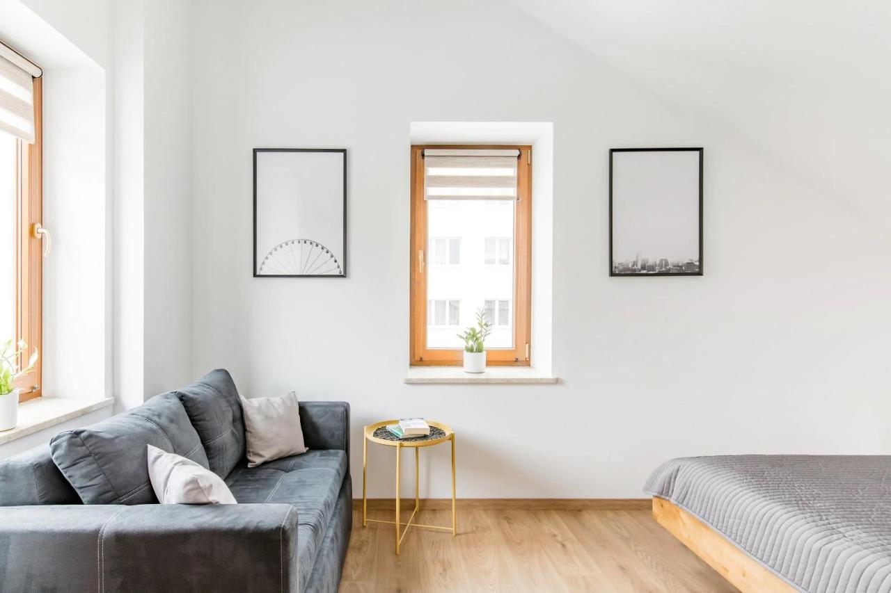 Neo Unique & Bright Apartments, Free Parking, 15Min Old Town & Kazimierz - By Homelike คราคูฟ ภายนอก รูปภาพ