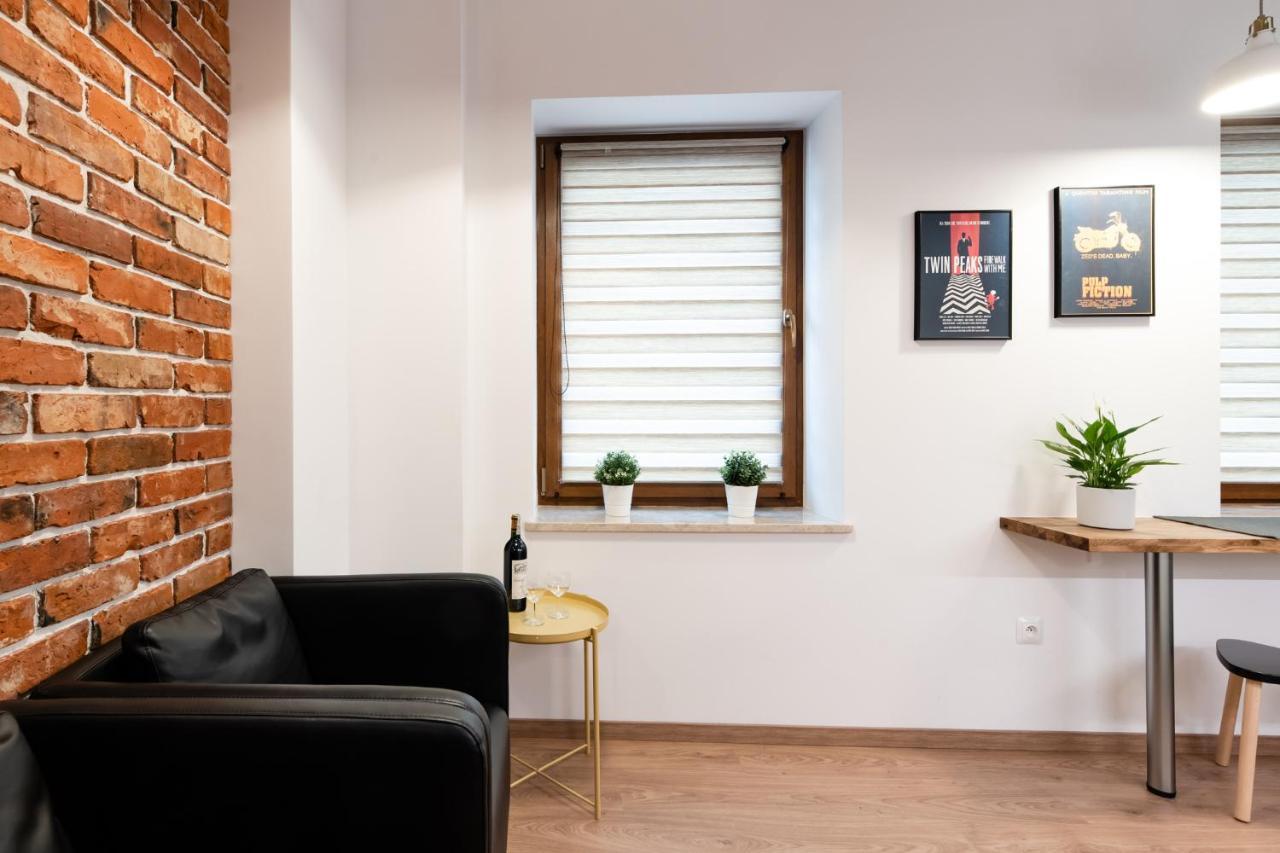 Neo Unique & Bright Apartments, Free Parking, 15Min Old Town & Kazimierz - By Homelike คราคูฟ ภายนอก รูปภาพ