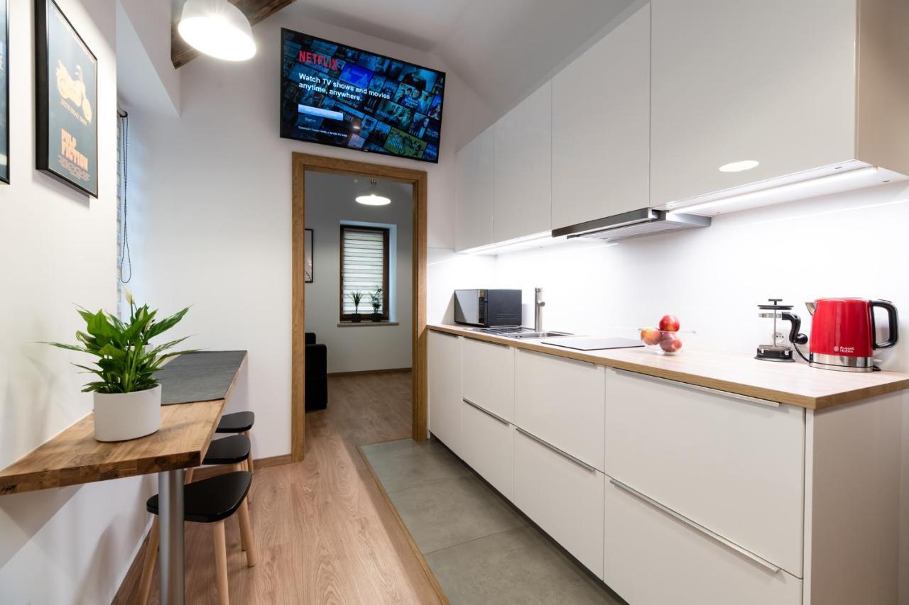 Neo Unique & Bright Apartments, Free Parking, 15Min Old Town & Kazimierz - By Homelike คราคูฟ ภายนอก รูปภาพ